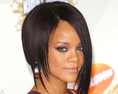 Rihanna bu gün gəlir<b style="color:red"></b>