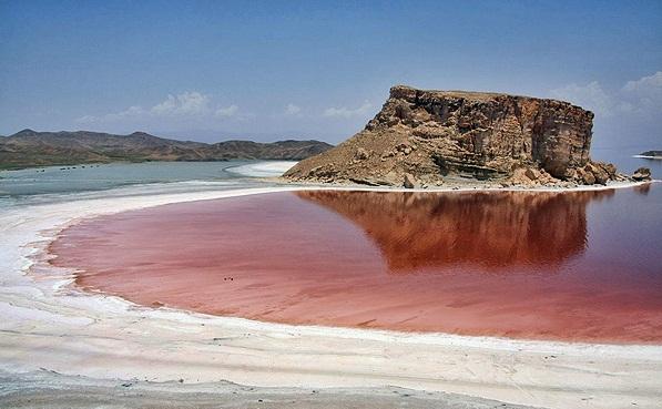 İranlı rəsmi: "Urmiya gölünün bərpası üçün investisiya zəruridir"<b style="color:red"></b>