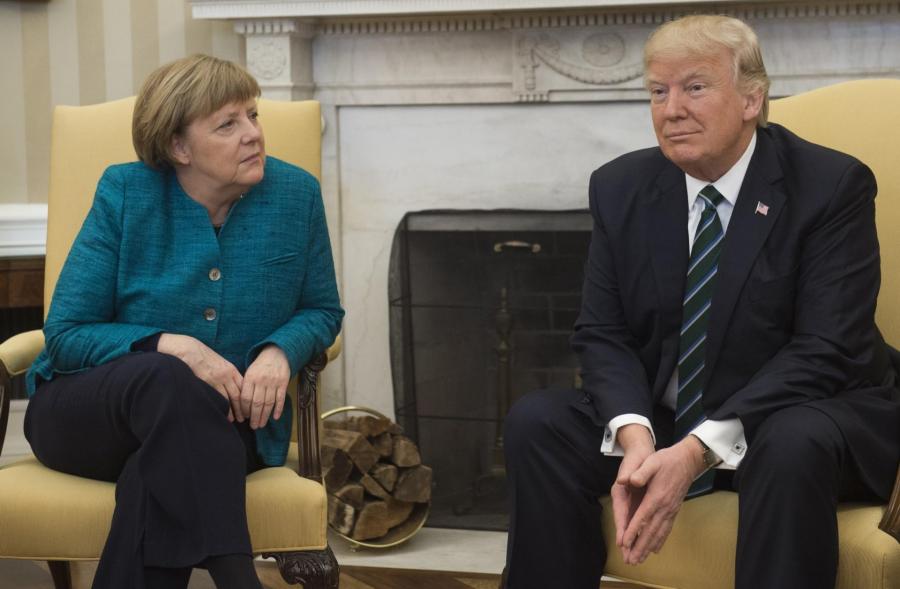 Merkel və Tramp arasında telefon danışığı <b style="color:red"></b>