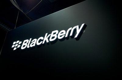 “BlackBerry” ixtisarlara 400 milyon dollar xərcləyəcək<b style="color:red"></b>