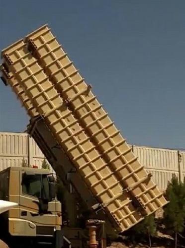 İran “Bavər-373” havadan müdafiə sistemini təqdim etdi<b style="color:red"></b>