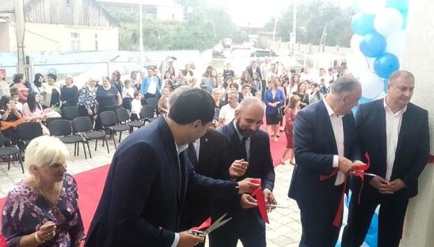 Gürcüstanda azərbaycandilli yeni məktəb binasının açılışı oldu<b style="color:red"></b>