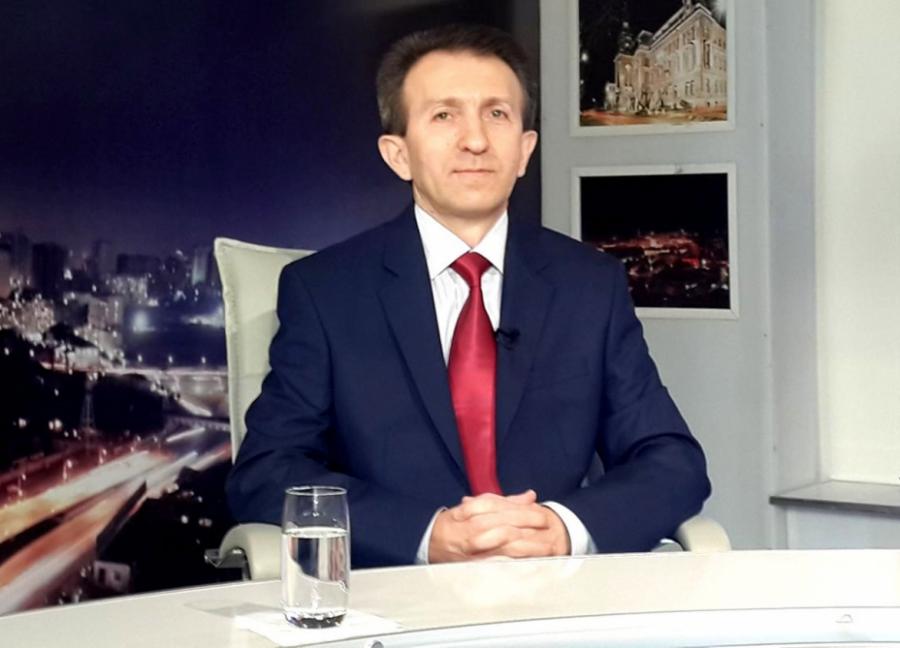 Elçin Əhmədov: "Prezident növbəti dəfə Paşinyana dərs keçdi"<b style="color:red"></b>