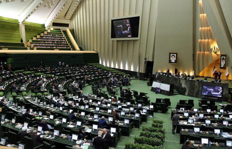 İran parlamentinin yeni deputatı qripdən ölüb<b style="color:red"></b>