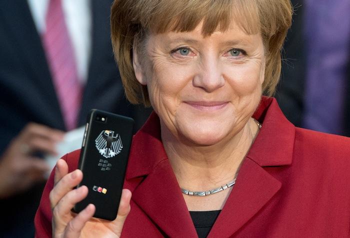 Merkelə “anticasus” telefon verilib<b style="color:red"></b>