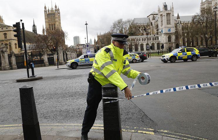 London polisi baş verən hadisəni terror kimi qiymətləndirib<b style="color:red"></b>