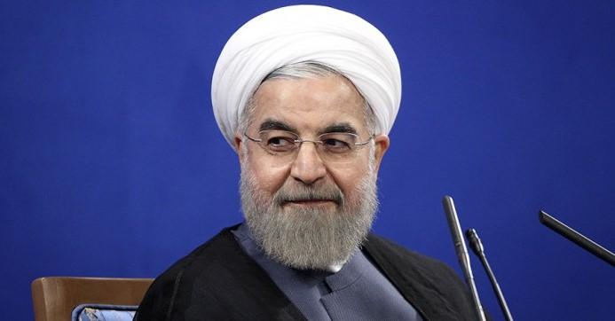 Ruhani: “İran-Rusiya-Azərbaycan danışıqları tranzit məsələlərinə aiddir”