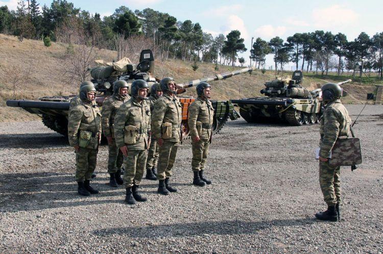 Qoşunlarda yeni tədris dövrü başladı