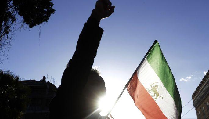 Aİ ölkələri İrana qarşı yeni sanksiyaların tətbiqini təklif edib