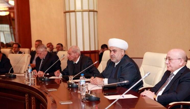 Şeyxülislam: “Mənim nəzir qutuları ilə nə işim var?”