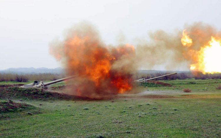 Raket və artilleriya bölmələrinin təlimlərinin döyüş atışlı mərhələsi icra olundu