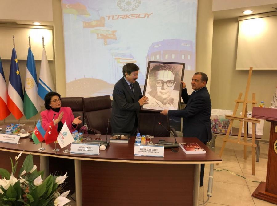 Azərbaycan Milli Kitabxanasının beynəlxalq əlaqələri genişlənir