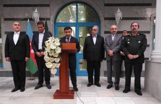 İranda Azərbaycan Xalq Cümhuriyyətinin 100 illiyi qeyd olundu 