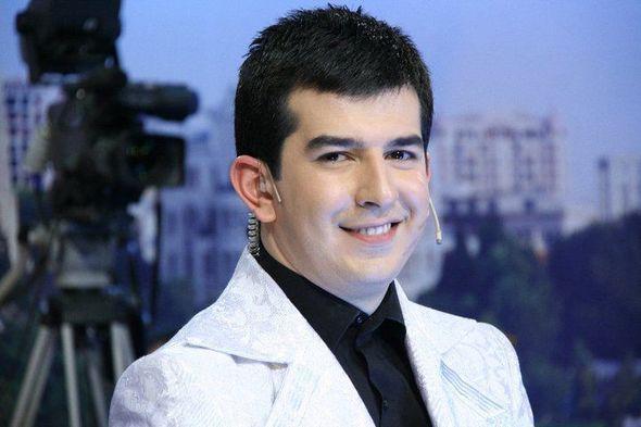 Tanınmış teleaparıcının avtomobili qarət edildi