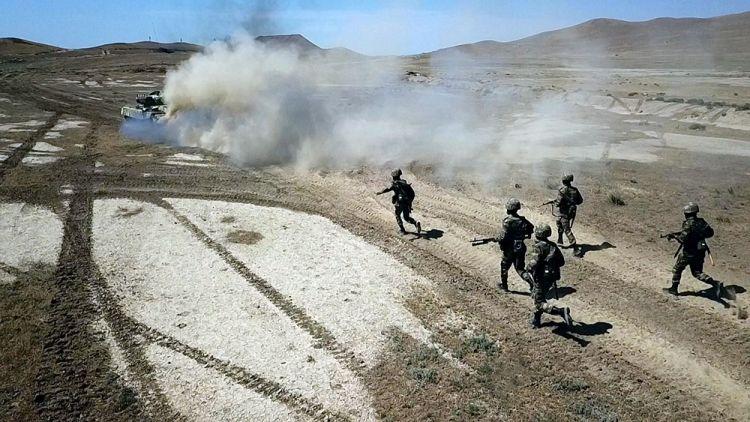 Təlimlərin döyüş atışlı mərhələsi başladı