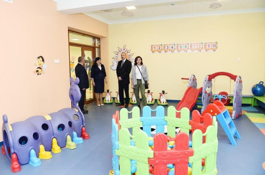 Prezident və xanımı Qubada körpələr evi-uşaq bağçasının açılışında 