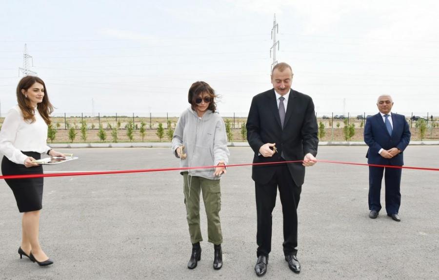 Prezident və xanımı Xızıda “Yeni Yaşma” Külək Elektrik Parkının açılışında 