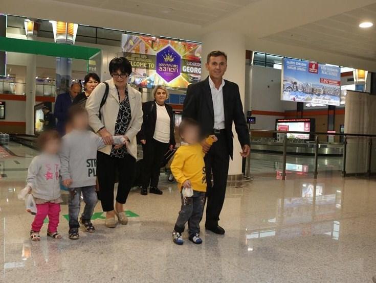 İraqda həbsdə olan üç azərbaycanlı azyaşlı Gürcüstana qaytarıldı - Video 