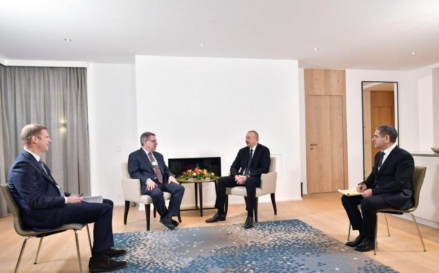 İlham Əliyev “The Boston Consulting Group” şirkətinin prezidenti ilə görüşdü 