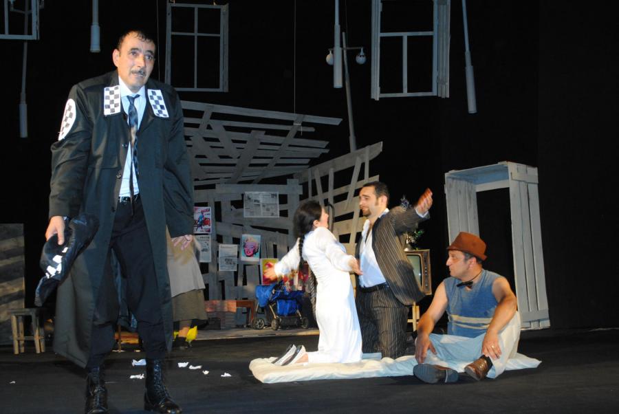 Sumqayıt Dövlət Dram Teatrı fevral ayı üçün repertuarını açıqladı 