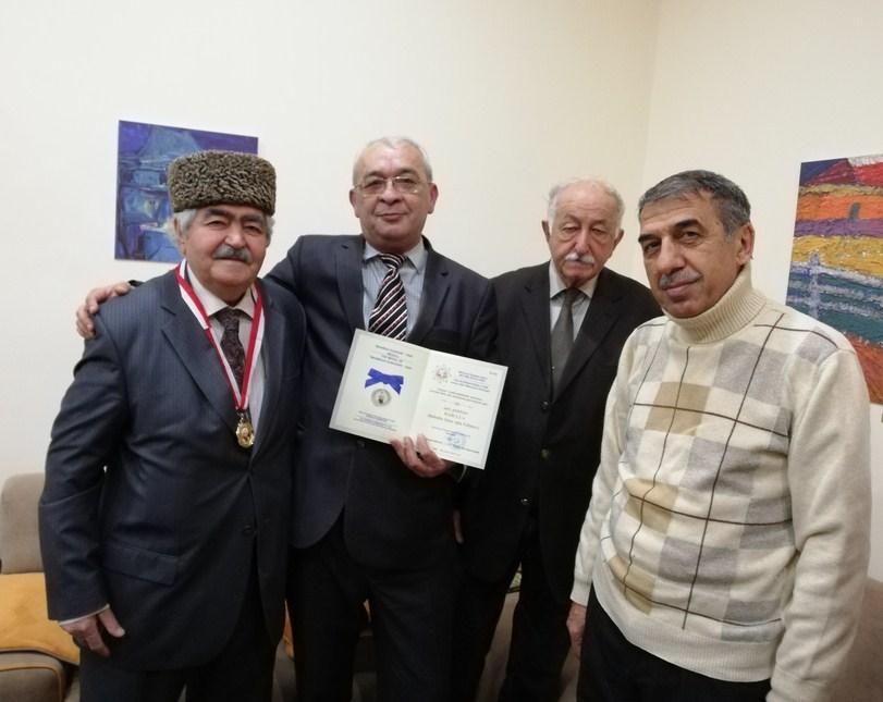 Şair Babulla Beynəlxalq Mahmud Kaşqari mükafatı ilə təltif edildi