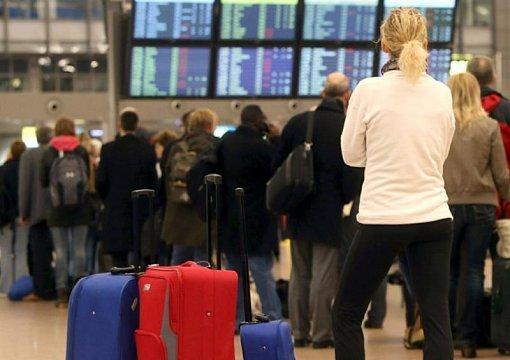 Aeroportlarda sərnişinləri daha çox qıcıqlandıran məqamlar - Siyahı 