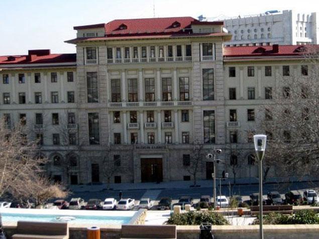Bəzi ödənişli ixtisasların təhsil xərclərində dəyişikliklər edilib