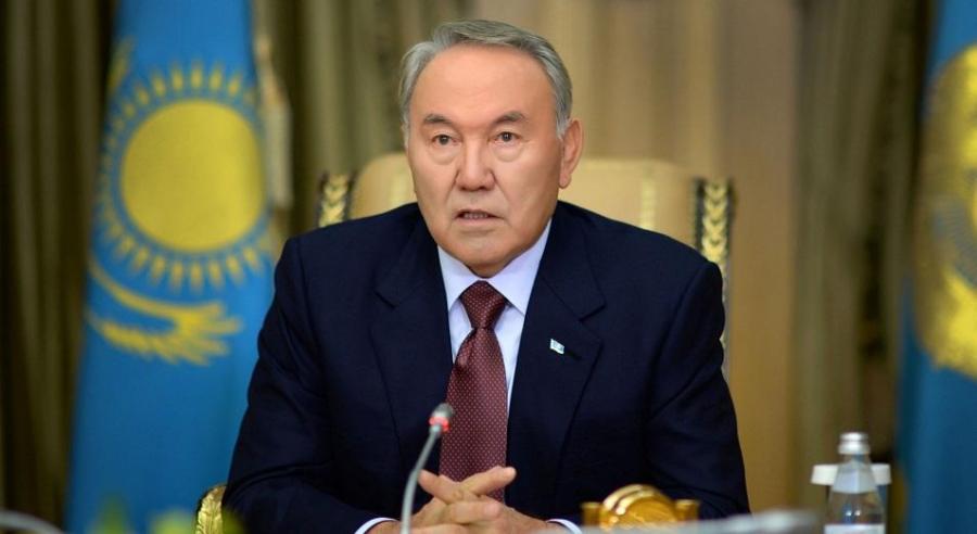 Nazarbayev istefa verdi 