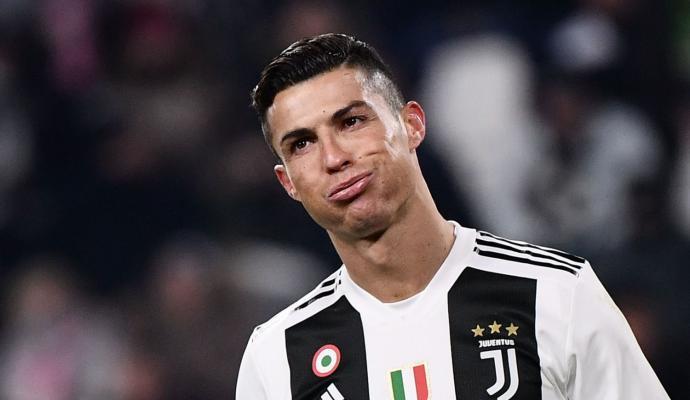 UEFA Ronaldonu 20 min avro cərimələdi