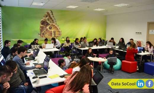 Data SoCool - Data Analitikasının tədrisi layihəsi yekunlaşdı