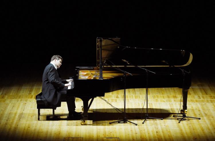 Bakıda məşhur pianoçu Denis Matsuyevin konserti olub