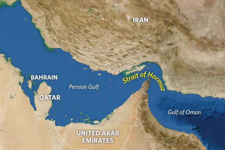 ABŞ İranı Hörmüz boğazında gəmiçiliyi təmin etməyə çağırdı 