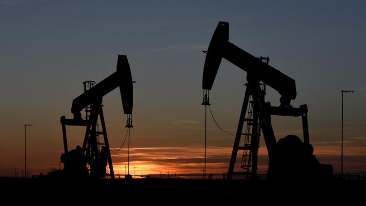 ABŞ-ın neft ehtiyatları kəskin artıb