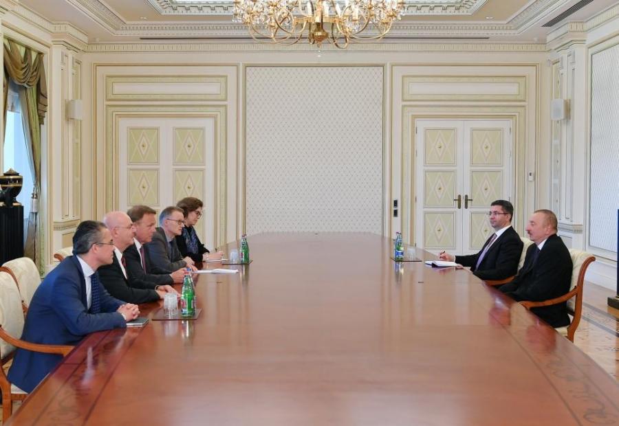 İlham Əliyev Almaniya Bundestaqının vitse-prezidentini qəbul etdi