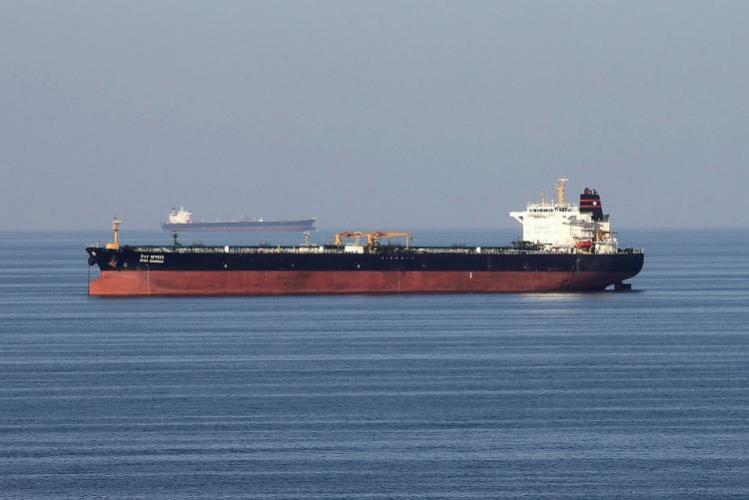 İran Fars körfəzində qaçaq neft daşıyan tankeri ələ keçirdi 