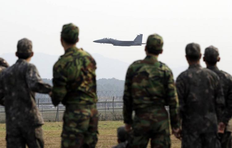 Rusiya hərbi təyyarəsi Cənubi Koreyanın hava məkanını pozdu 