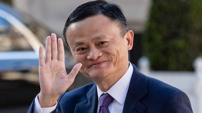 “Alibaba”nın qurucusu vəzifəsini tərk etdi