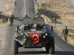 Türkiyə Suriya sərhədinə 250 tank yerləşdirildi