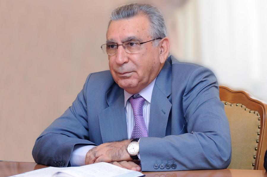 Ramiz Mehdiyev Prezident Administrasiyasının rəhbəri vəzifəsindən azad edildi