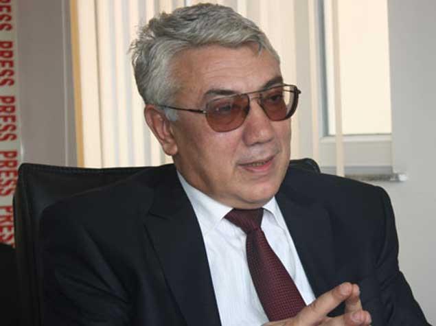 Eldar Namazov: "Bu Milli Şuranın təməl prinsipinə ziddir”