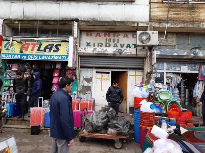 AQTA "8-ci km" bazarında reyd keçirib