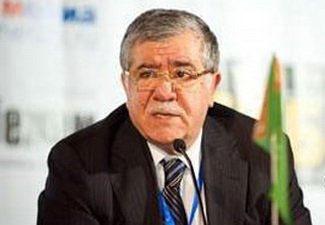Abbas Abbasov Kremlin azərbaycanlı miqrantları sıxışdırmaq siyasətinin dəstəkçisi rolunda