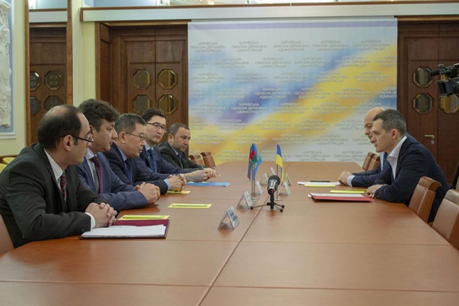 Azərbaycanla Ukraynanın investisiya qoyuluşlarının artırılması müzakirə edilib