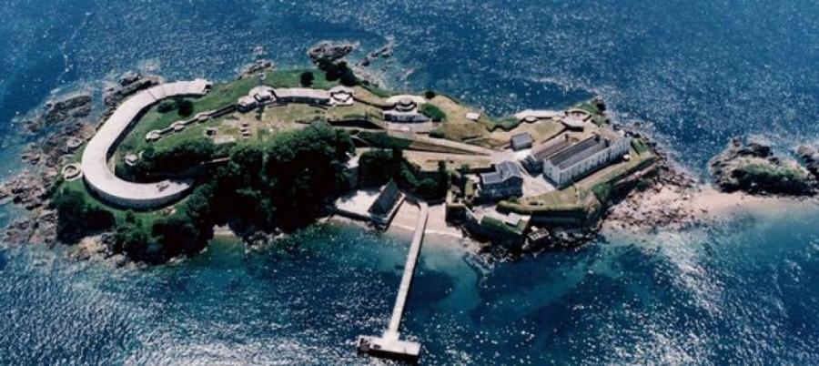 Böyük Britaniyanın Dreyk Adası 30 ildən sonra yenidən ictimaiyyətə açılacaq