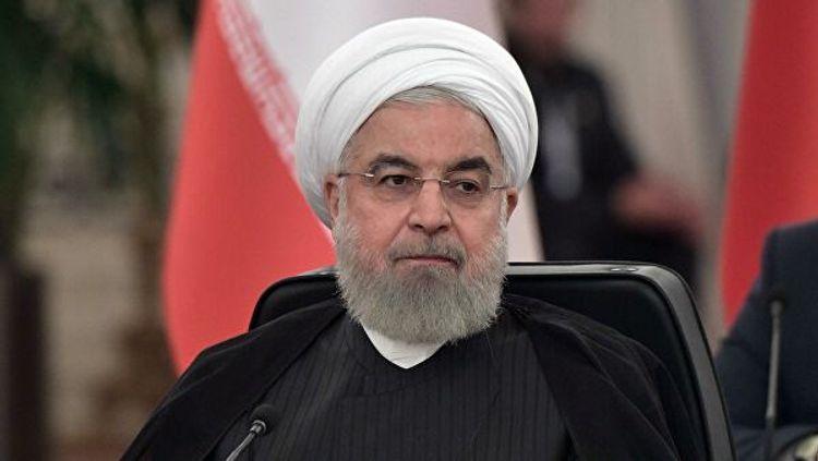 İran Prezidenti Mayk Pompeonun koronavirusla bağlı ittihamına cavab verib
