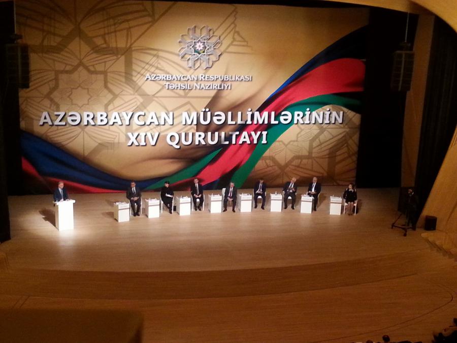Azərbaycan müəllimlərinin XIV qurultayı olub