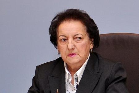 Elmira Süleymanovaya Prezidentin fərdi təqaüdü verildi