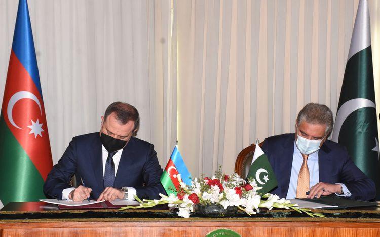 Azərbaycanla Pakistan arasında əməkdaşlıq haqqında saziş imzalandı