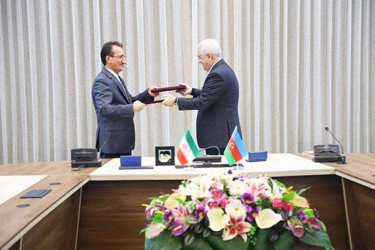 İranla dəmir yolları üzrə əməkdaşlıq sazişi imzalandı