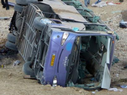 Məktəb avtobusu aşdı, 26 şagird öldü